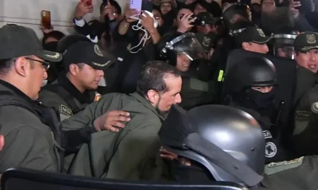 Familia de Camacho espera su pronto retorno a santa cruz