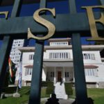 Buscan inhabilitar a cinco presidenciables