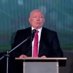 En el inicio del debate presidencial, Hassenteufel afirma que “el voto informado es la herramienta más poderosa”