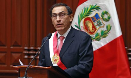 Martín Vizcarra afrontará cinco meses de prisión preventiva por presunta corrupción