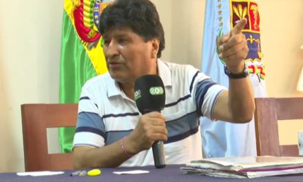 Evo le dice a Camacho que fue encarcelado por el gobierno de Luis Arce, no por él