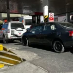 “El pueblo está sufriendo”: filas por combustible en el eje troncal del país marcan el feriado del 7 de agosto