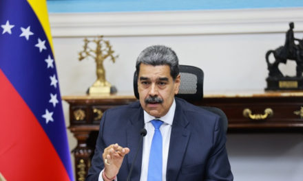 Bicentenario: Maduro cree que Bolivia “quizás tenga que renacer de las cenizas»