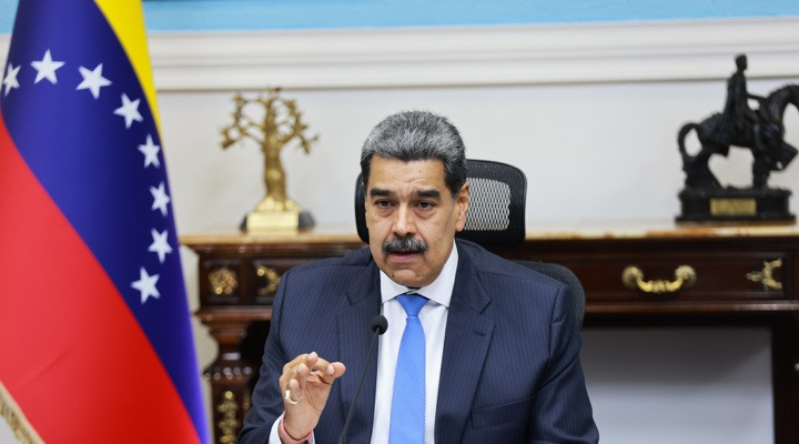 Bicentenario: Maduro cree que Bolivia “quizás tenga que renacer de las cenizas»