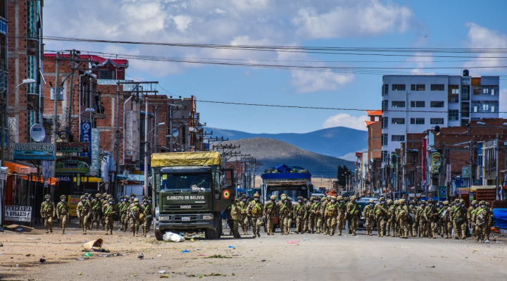 Caso “Senkata”: exjefes militares dejan la cárcel de San Pedro tras mandamientos de libertad