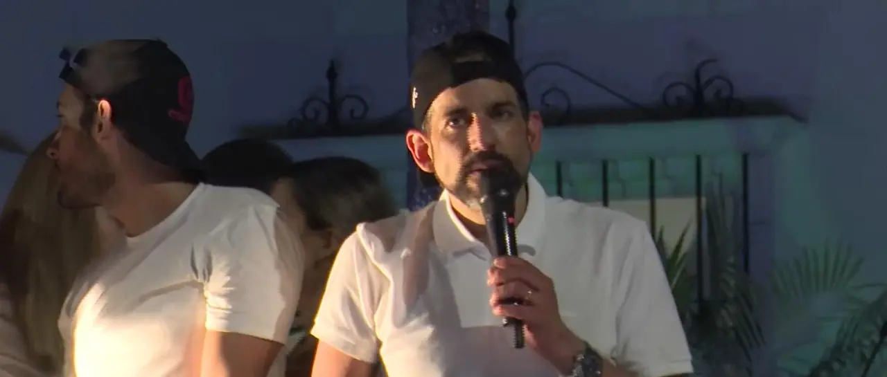 Camacho retoma funciones como gobernador y pide unidad para “enterrar” al masismo porque “puede resucitar”
