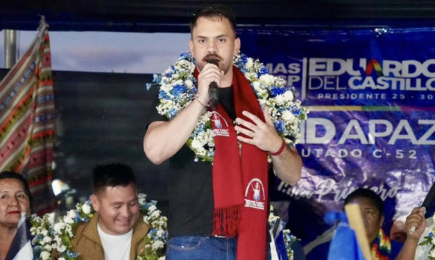 Del Castillo propone eliminar la reelección presidencial en la Constitución