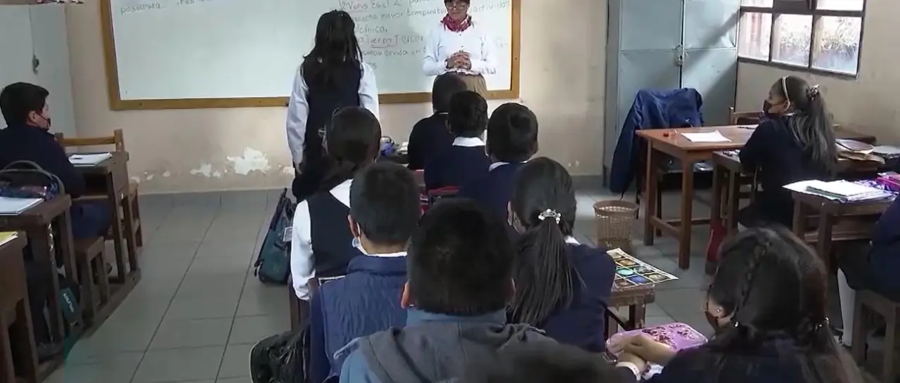 Sacaba retorna a clases presenciales con estrictas medidas