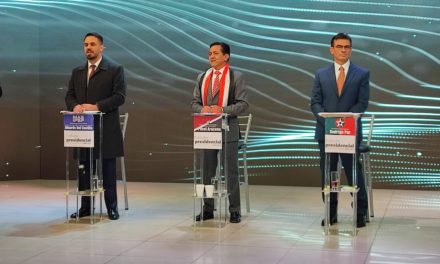 Reformas a la justicia, achicar el Estado y críticas a candidatos que no asistieron marcaron el segundo debate
