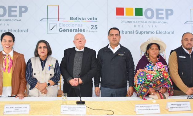 Bolivia se encamina a la segunda vuelta electoral tras una jornada pacífica y con alta participación ciudadana