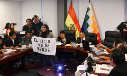 Defensoría del Pueblo lleva a la justicia el contrato de litio con empresa rusa y pide su suspensión