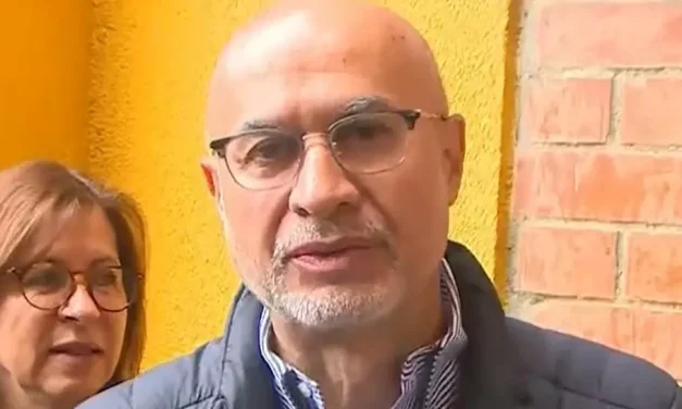 José Luis Lupo vota y destaca la democracia