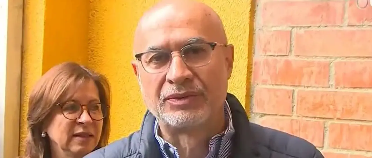 José Luis Lupo vota y destaca la democracia