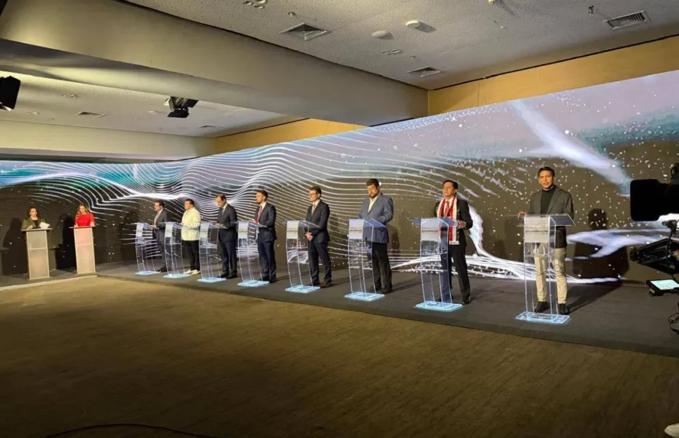TSE evalúa adelantar la fecha del segundo debate presidencial para el domingo 10