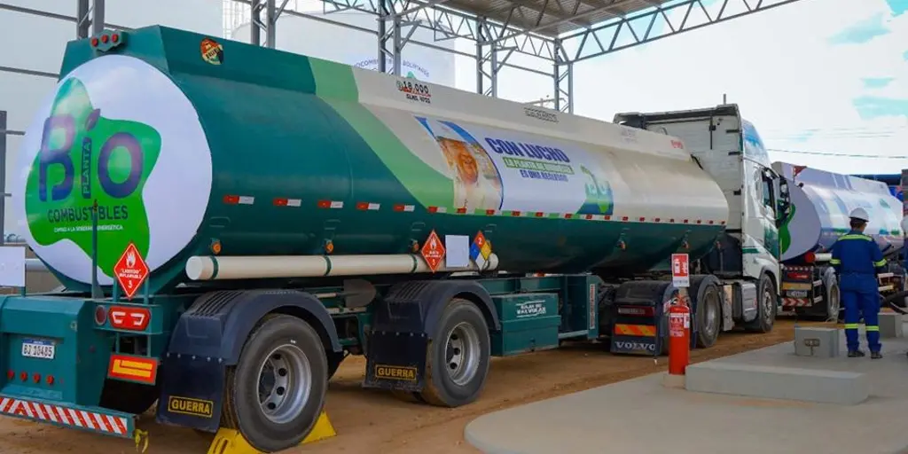 Productores advierten paralización en la entrega de diésel ULS a medianos y grandes productores