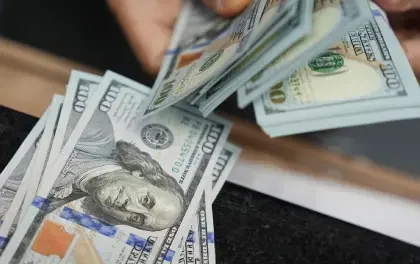 Bloomberg: Tras primera vuelta, repunta el valor de los bonos bolivianos en dólares
