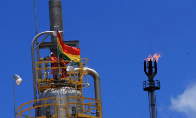 Déficit comercial llega a 500 millones por caída del gas