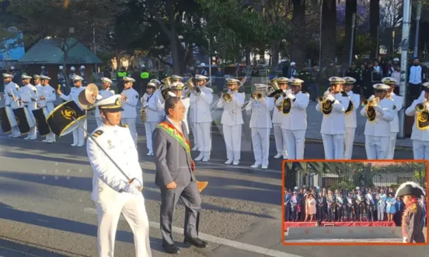 ¡Felicidades Cochabamba! Con ofrenda floral arrancan los festejos por los 215 años de la gesta libertaria