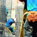Crisis paraliza 70% de empresas constructoras en Santa Cruz