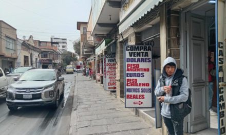 Boliviano gana fuerza y peso argentino cae en la frontera