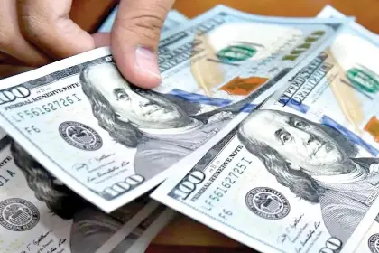 El dólar digital arranca septiembre por debajo de los Bs 12