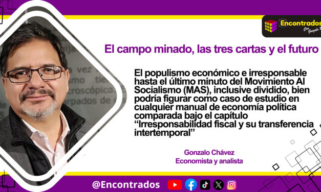 El campo minado, las tres cartas y el futuro