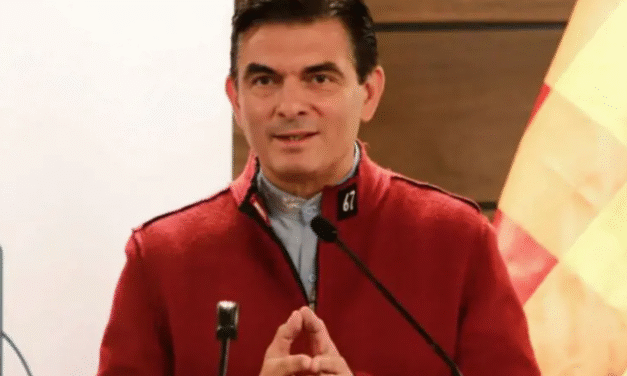 Paz invita al presidente del Senado de Chile a visitar Bolivia y hablar de la propuesta de legalizar los “chutos”
