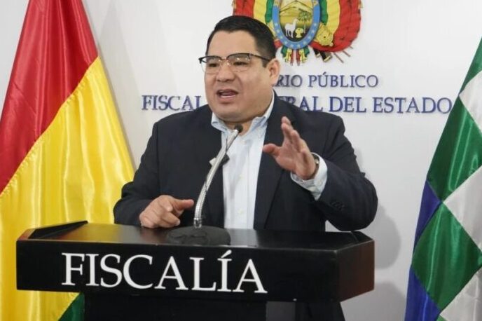 Proyecto del ley presenta cinco delitos digitales para proteger a menores
