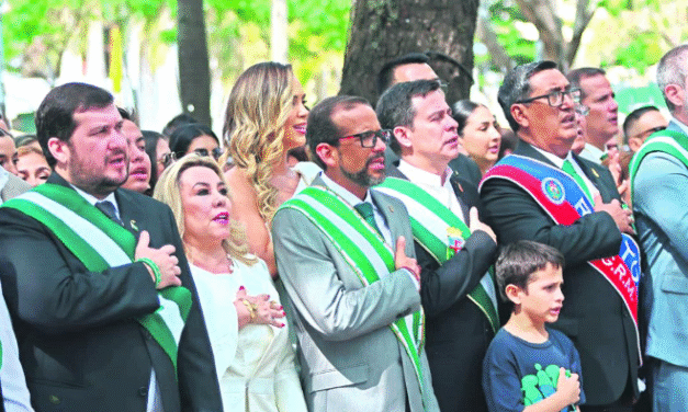 Santa Cruz inicia nuevo ciclo político sin presencia nacional