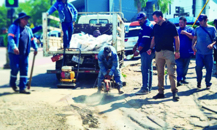 Alcalde cambia secretarios y acelera obras en recta final
