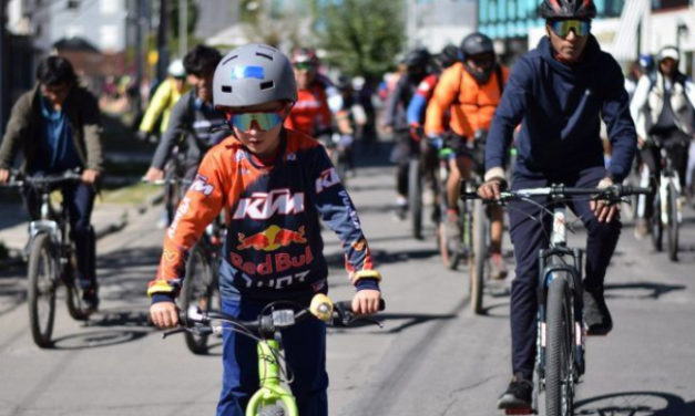 Día del Peatón: restricción vehicular será de 8:00 a 17:00 y la multa por infringirla es de Bs 300