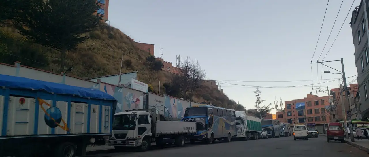 Filas por combustible atribuidas al acopio por incertidumbre