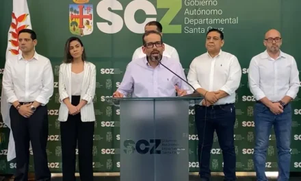 Camacho renueva gabinete departamental en medio de crisis
