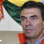 Paz presenta plan en EE.UU. y garantiza suministro de combustible
