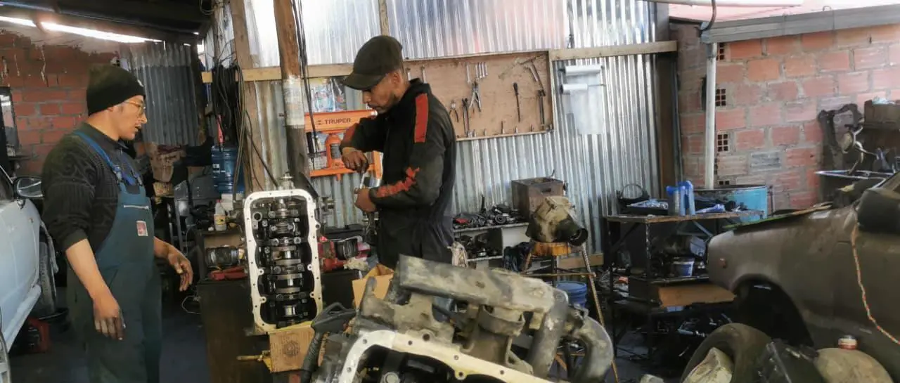 “Está malogrando motores”: Choferes y mecánicos reportan más fallas en autos debido a la gasolina de “mala calidad”