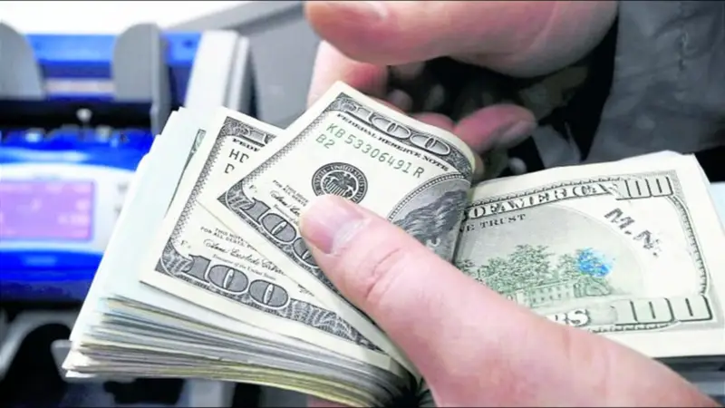 ¿A cuánto se cotiza el dólar paralelo este sábado 4 de octubre en Bolivia?