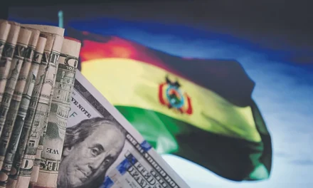 Deuda externa crece 13%; esta vez el riesgo es que no hay dólares para pagarla