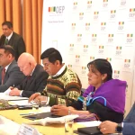 Comisión rechaza proyecto para cesar a vocales electorales y lo deriva al pleno del Senado