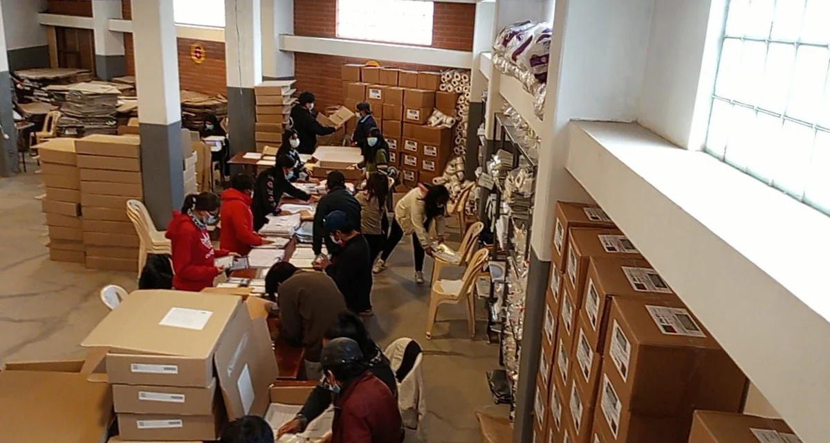 El TSE necesita carburantes para llevar material electoral y el Gobierno hace promesas