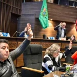 Senado aprueba proyecto de ley propuesto por cívicos, que autoriza compra directa de combustible