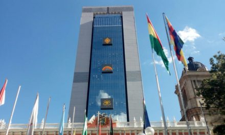 Gobierno instruye el pago obligatorio de vacaciones acumuladas a funcionarios públicos