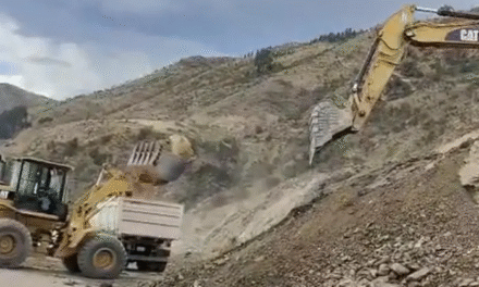 Trabajos en la carretera Cochabamba–Oruro mantienen cortes alternos