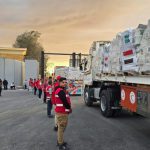 Empieza a entrar ayuda humanitaria a Gaza desde Egipto