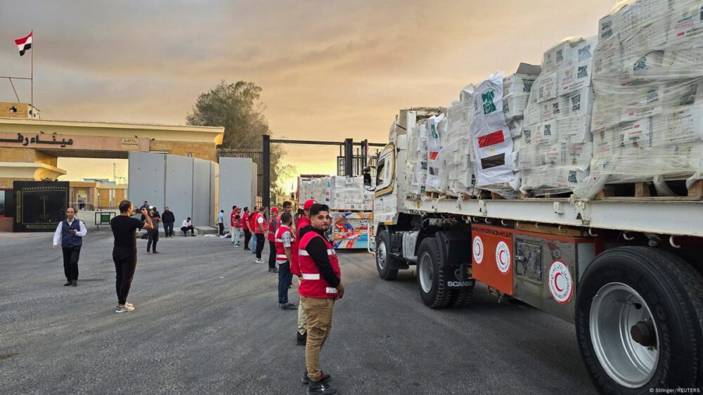 Empieza a entrar ayuda humanitaria a Gaza desde Egipto