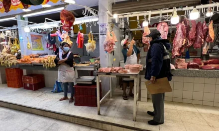 La inflación acumulada llega a 18,33%, lejos de la meta anual de 7,5% prevista para 2025