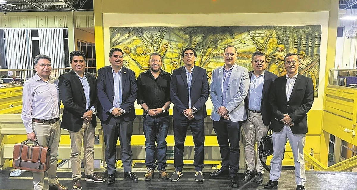 Mauricio Zamora: Cambio de mando es en respeto a la ley, diálogo y transparencia