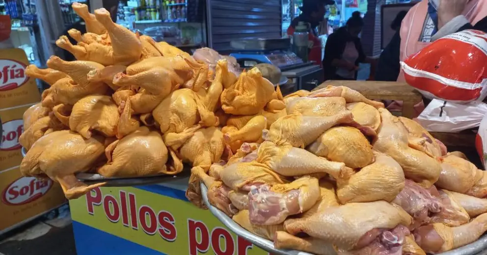 Precio del pollo vuelve a subir y presiona el bolsillo; carnes de res y cerdo se mantienen elevadas