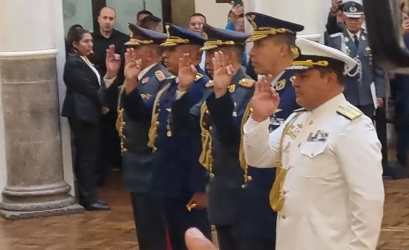 “No es fácil lo que viene»: Paz posesiona al nuevo Alto Mando Militar