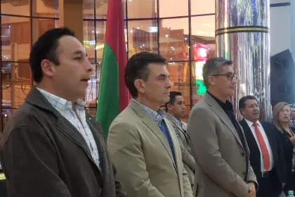 El Alto: Rodrigo Paz anuncia reformas e incentivos fiscales para impulsar la capacidad productiva de las empresas 