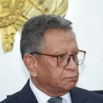 Oviedo confirma arribo de la DEA y dice que no encontró ni la computadora de su despacho